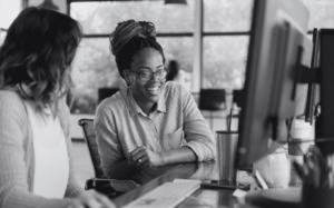 Atención omnicanal en TI: de la mesa de ayuda al soporte que el usuario sí usa