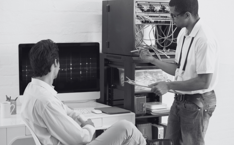 Benchmark de soporte técnico: ¿Qué ofrecen los líderes?